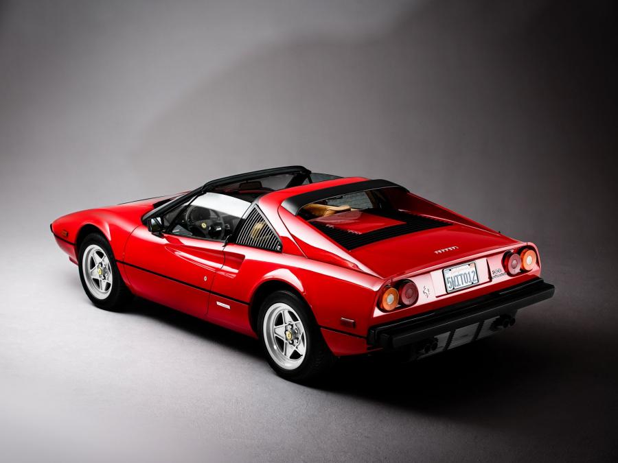  Ferrari 308 GTS Quattrovalvole 1982 года  (US) (фото 10 из 25)